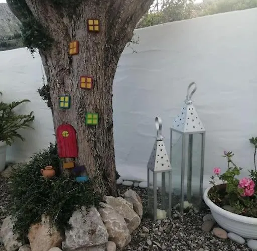 Filia Feriehus Archangelos (Rhodes)